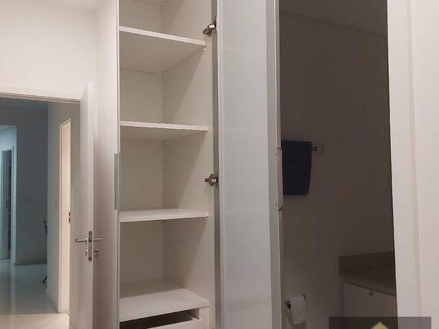 Apartamento para Venda em Santos - 4