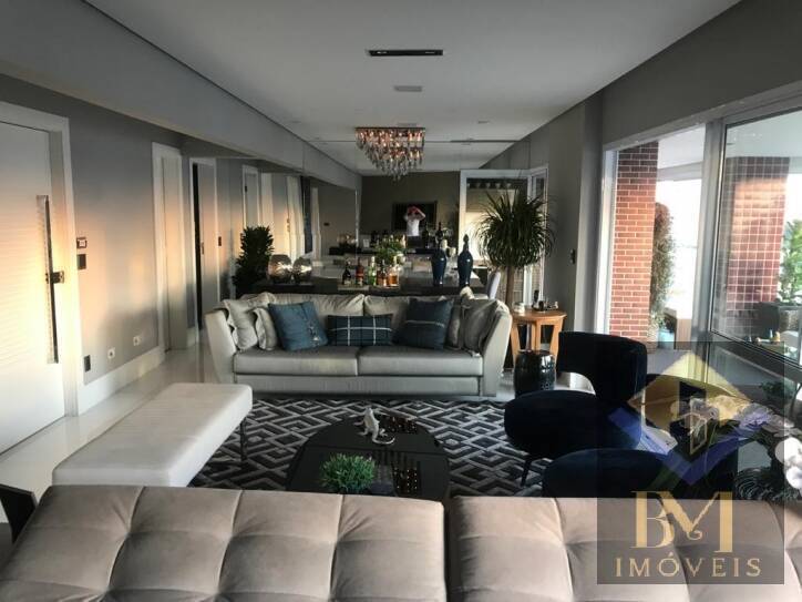 Apartamento, 3 quartos, 200 m² - Foto 1