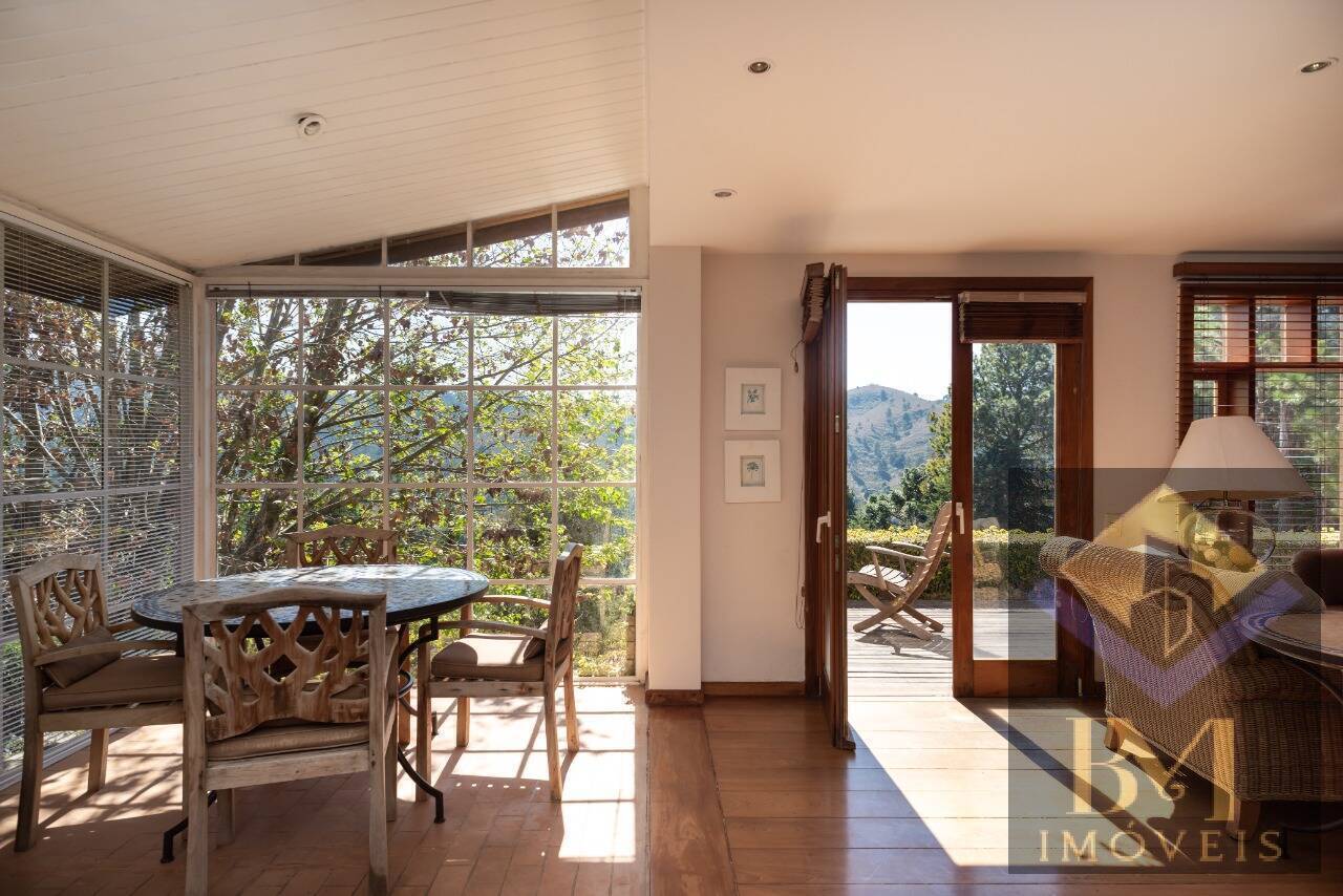 Casa, 5 quartos, 300 m² - Foto 4