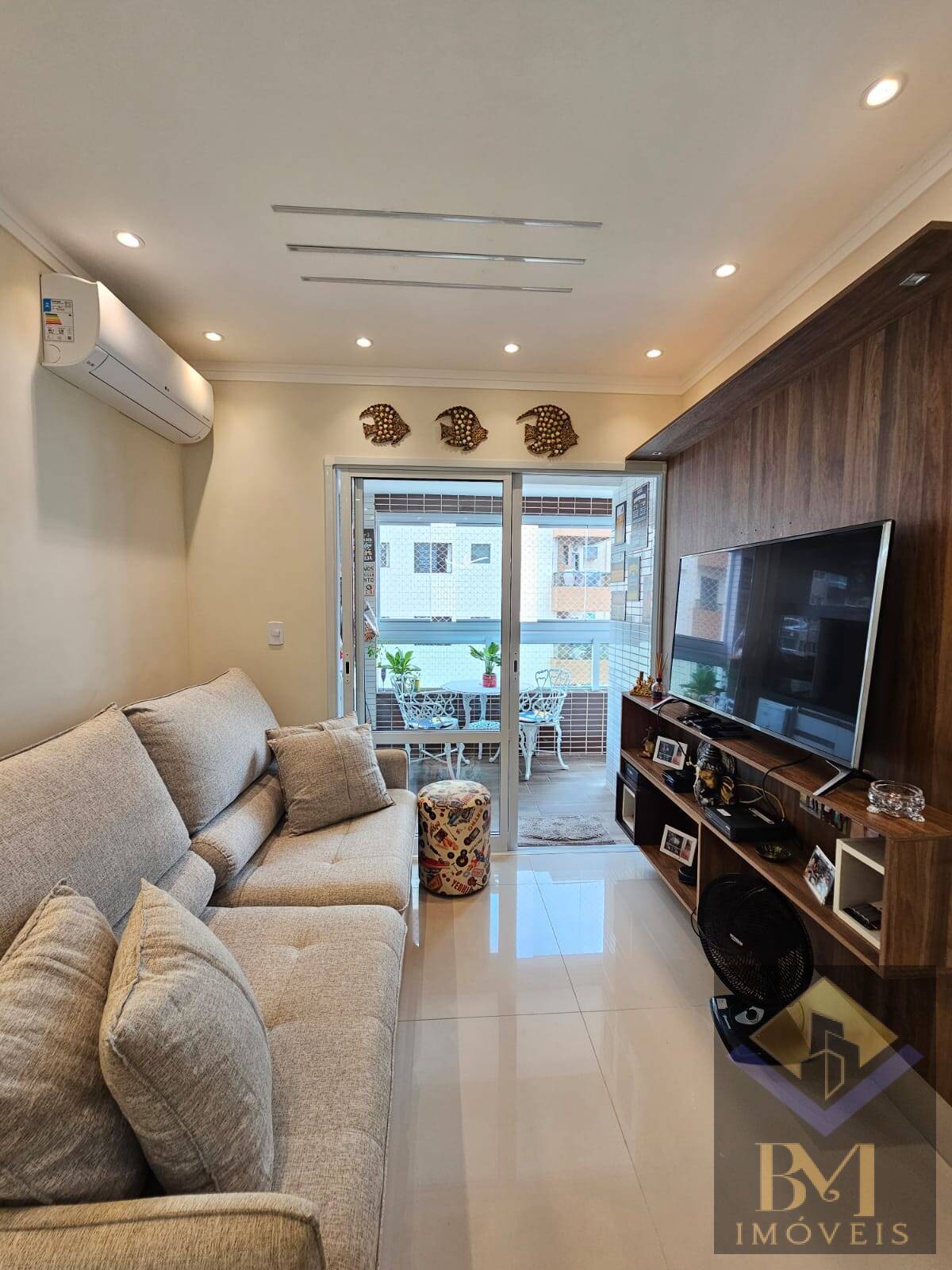 Apartamento, 2 quartos, 74 m² - Foto 1