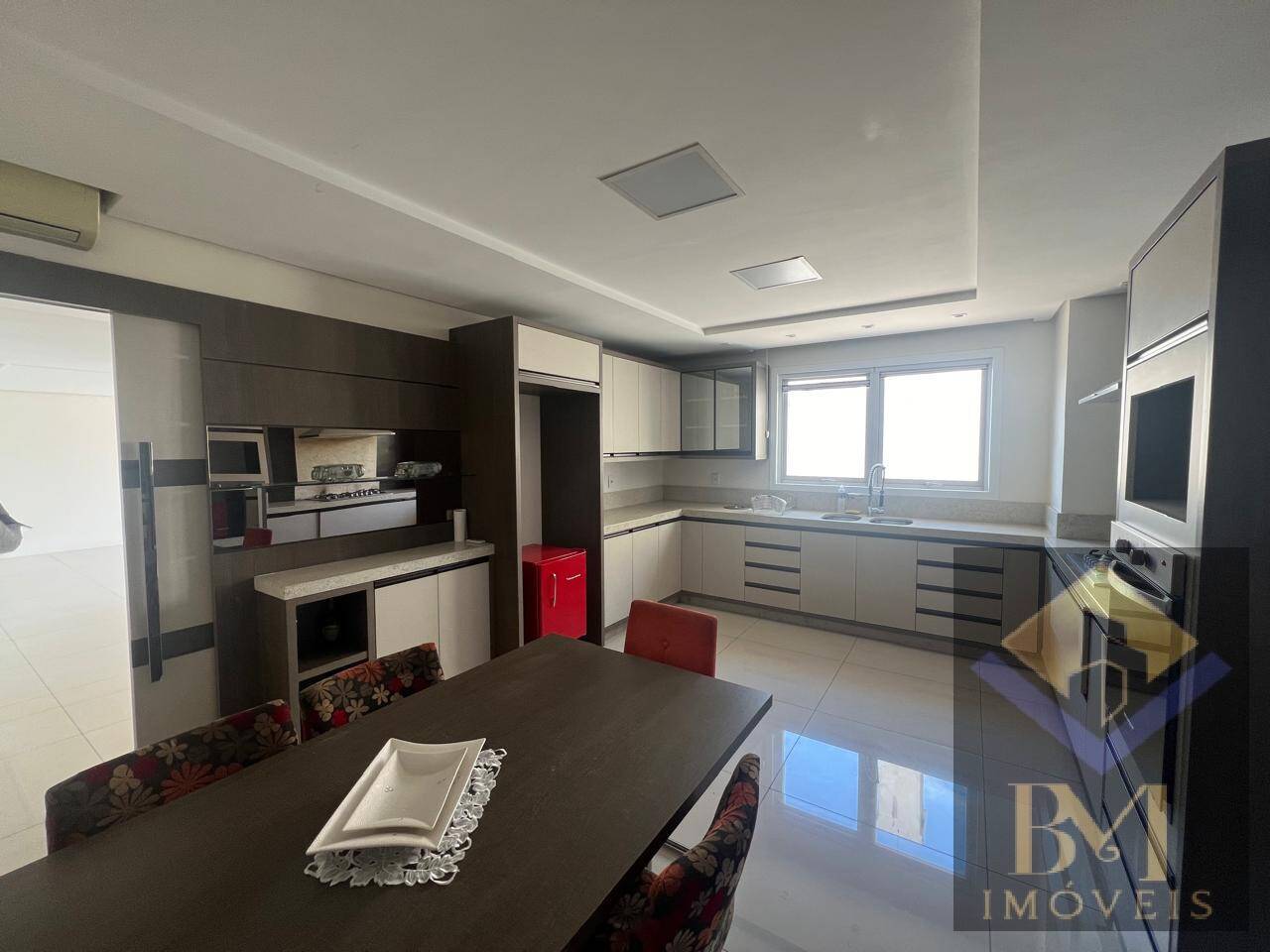 Casa, 3 quartos, 242 m² - Foto 16