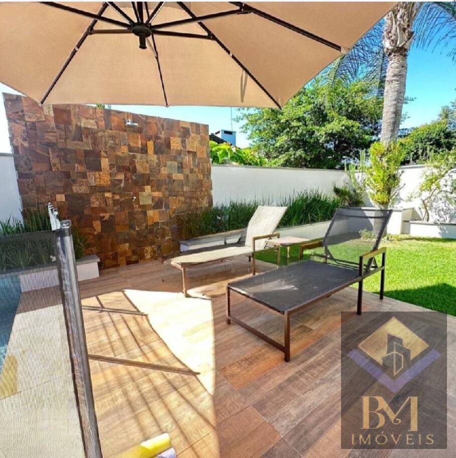 Casa, 3 quartos, 330 m² - Foto 19