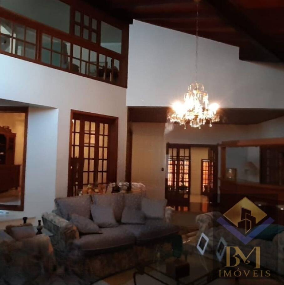Casa, 3 quartos, 581 m² - Foto 3