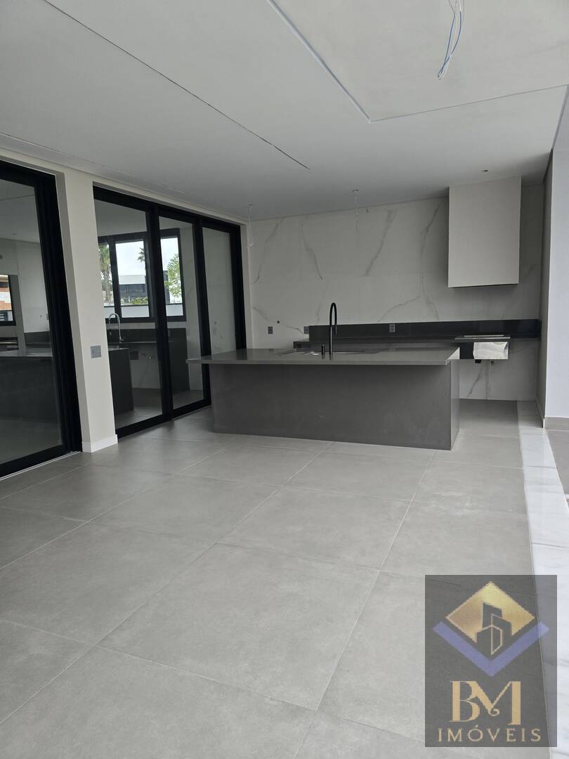 Casa, 4 quartos, 328 m² - Foto 6