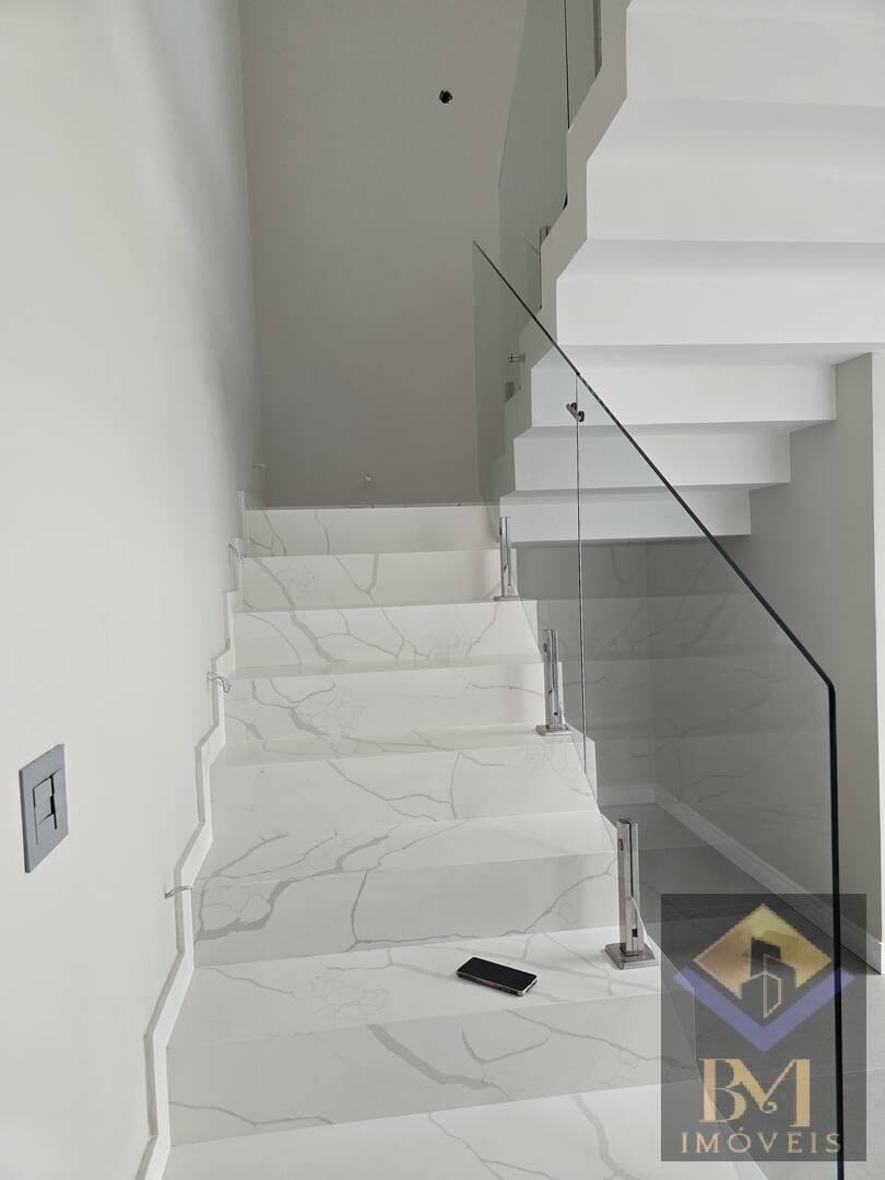 Casa, 4 quartos, 328 m² - Foto 10