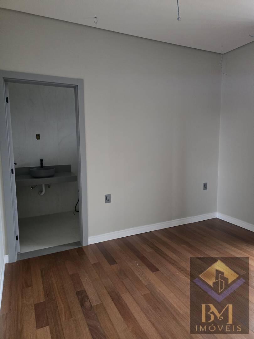 Casa, 4 quartos, 328 m² - Foto 24